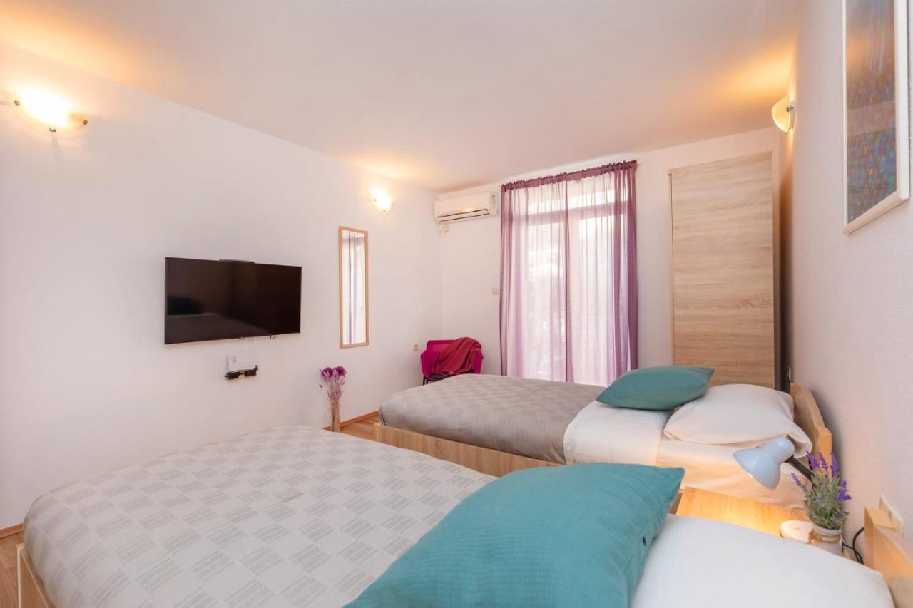 Bis Apartments 1 & 2 Дубровник Екстер'єр фото
